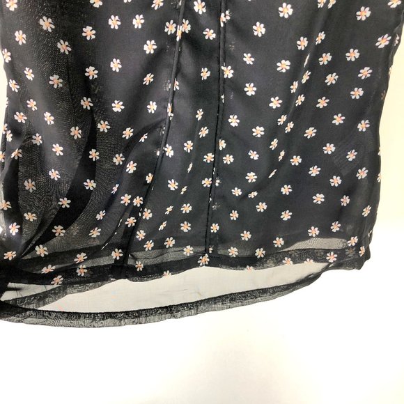 Tulle Feminine Flowy Tank with Daisy Design - Picture 6 of 6